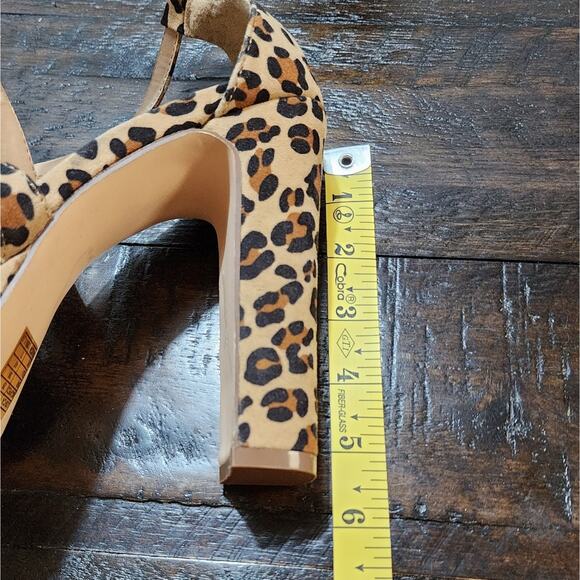 Forever 21 leopard print block‎ heel platform sandals size 9 - Picture 12 of 16
